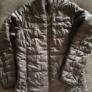 Patagonia Women's Charcoal Puffer Jacket